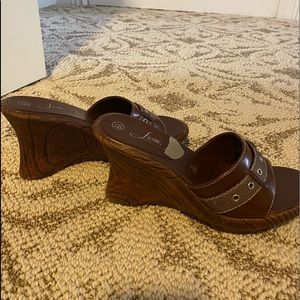 Brown wedge shoes
